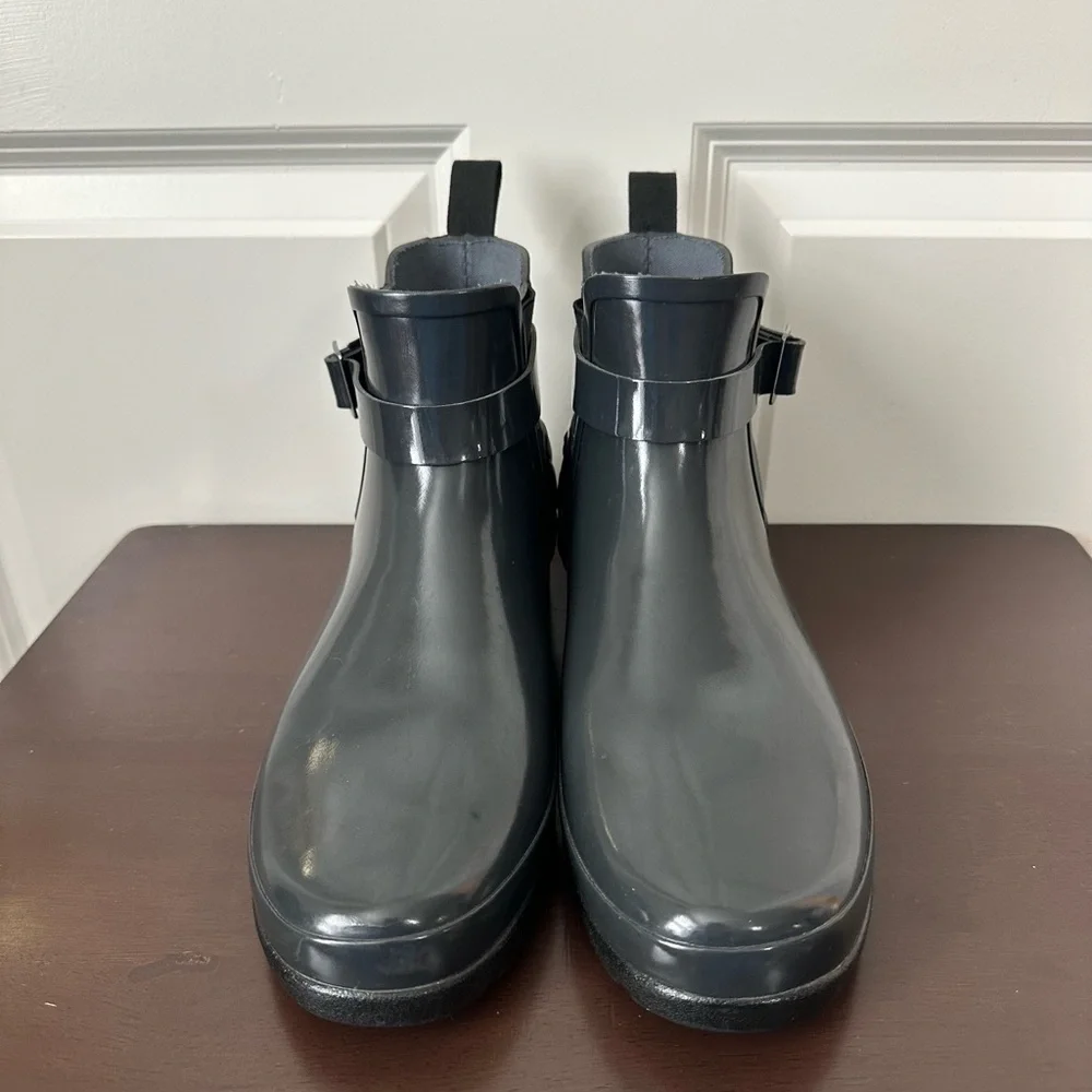 Hunter Slate Grey Refined Gloss Quilt Chelsea Rain Booties Size 10